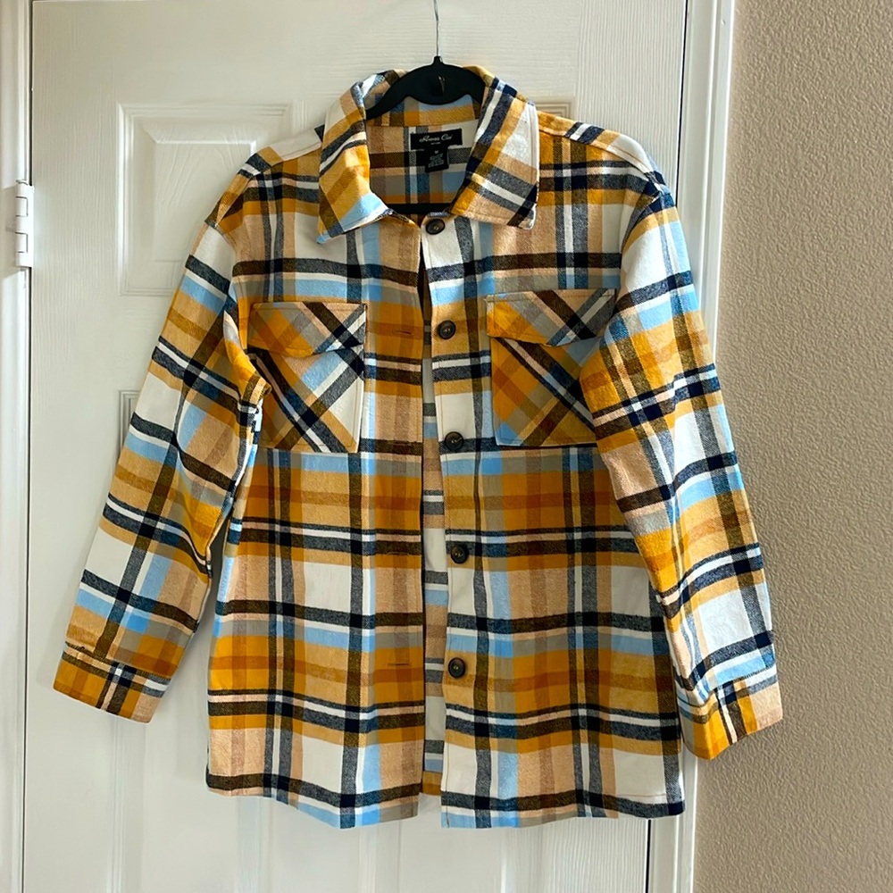 Woman’s Flannel/Jacket - size Med